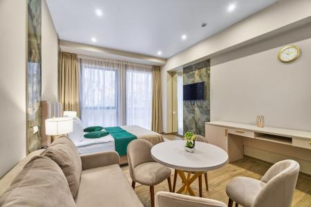 Отель Mirror Family в Адлер - Россия