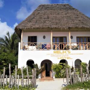 отель Melik's