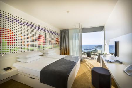 Отель Family Hotel Amarin в Ровинь - Хорватия