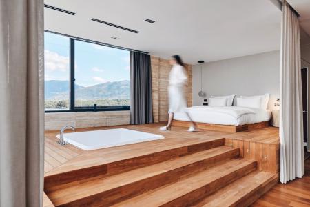 Отель Nikki Beach Hotel & Spa Montenegro в Тиват - Черногория