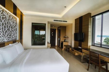 Отель Aqua Resort Phuket в Чалонг Бэй - Таиланд