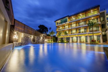 Отель Aqua Resort Phuket в Чалонг Бэй - Таиланд