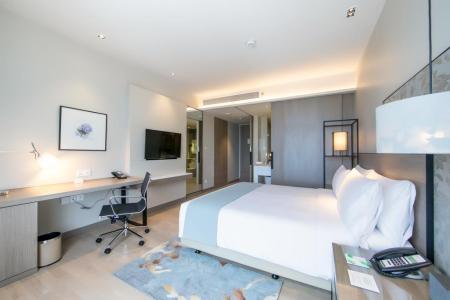 Отель Holiday Inn & Suite Rayong City Centre в Районг - Таиланд