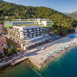 отель Carine Hotel Park Bijela