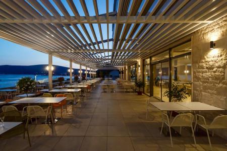 Carine Hotel Park Bijela 