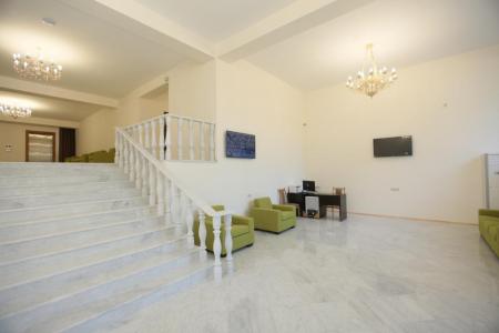 Отель Киараз Арена в Пицунда - Абхазия