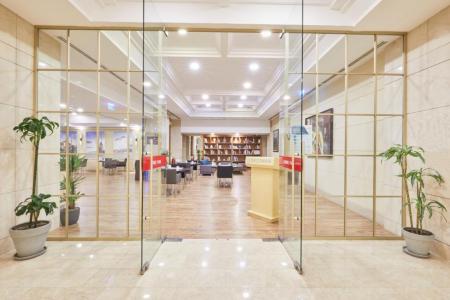 Отель Dedeman Istanbul в Бешикташ - Турция