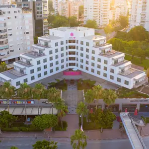 отель Akra V