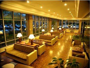 Отель Wyndham Tashkent в Ташкент - Узбекистан