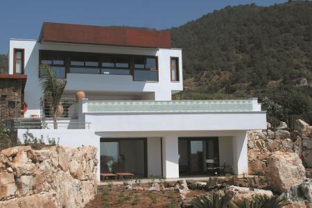 Villa Karavi