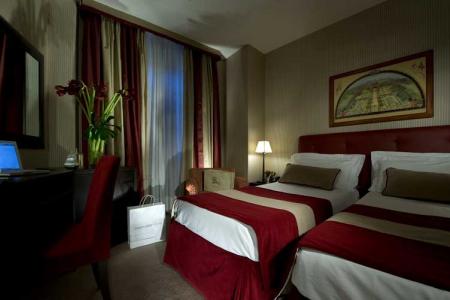 Отель Hotel dei Borgognoni в Рим - Италия