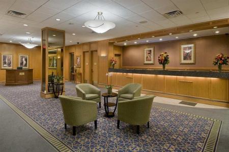 DoubleTree by Hilton Newark Penn Station
