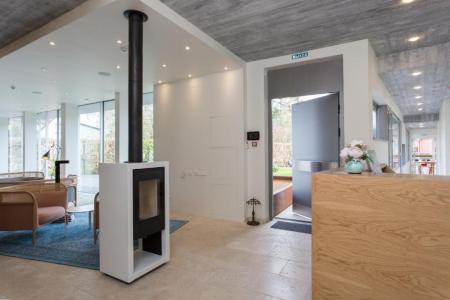 Отель Hotel 12 в Зеленоградск - Россия