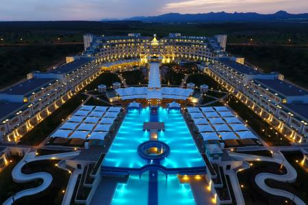 Limak Cyprus Deluxe Hotel