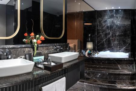 Отель Lord s Palace Hotel Spa Casino в Кириния - Кипр