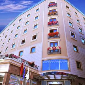 отель Usta Park Hotel