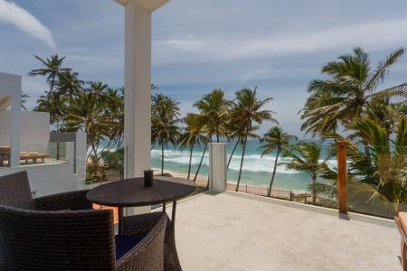 Отель KK Beach в Унаватуна - Шри-Ланка