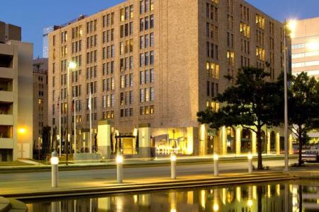 Aloft Dallas Downtown