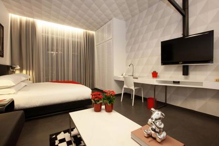 The Smallville Hotel