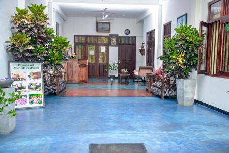 Отель Hotel Bay Watch в Унаватуна - Шри-Ланка