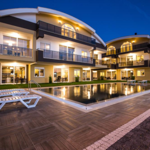 отель Lara Beach Homes