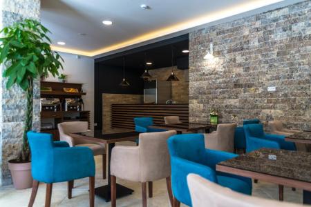 Отель Amfora в Петровац - Черногория