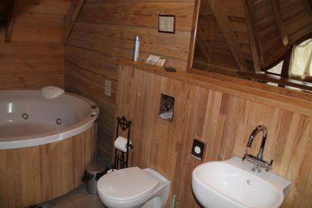 Akmenine Rezidencija