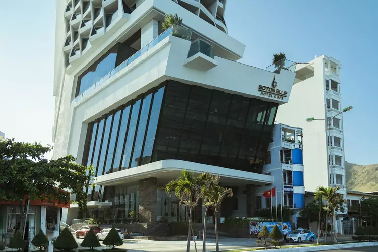 Royal Beach Boton Blue Hotel & Spa