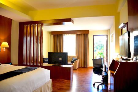 Eastern Palace Hotel