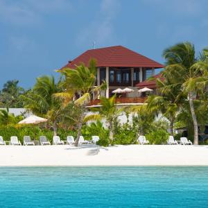 отель Araamu Holidays & Spa