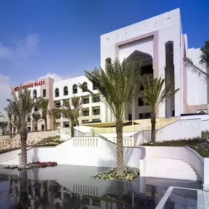 отель Crowne Plaza Sohar