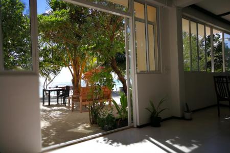 Отель The Crown Beach Hotel в Мале Атолл (Каафу Атолл) - Мальдивы