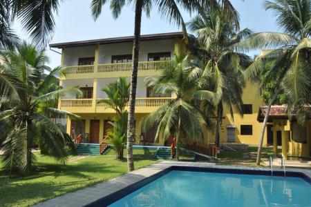 Отель Ahyora Ayurveda River Resort в Алутгама - Шри-Ланка