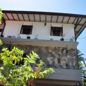 отель Asantha Guest House