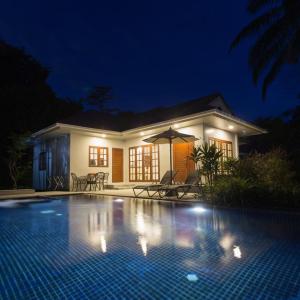 отель AliSea Pool Villas