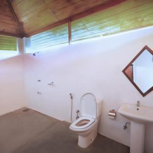 отель Paper Moon Kudils