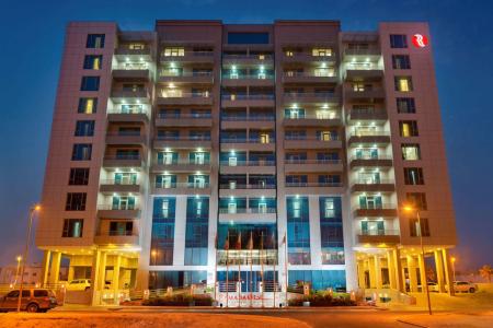 Ramada Hotel & Suites Amwaj Islands