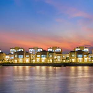 отель The Grove Resort Bahrain