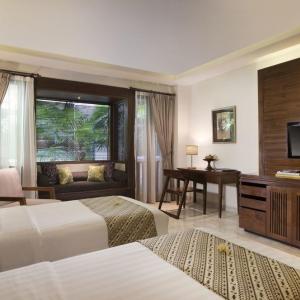 отель Ubud Village Hotel