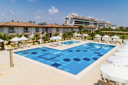 Crystal Boutique Beach Resort