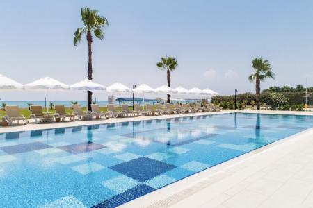 Crystal Boutique Beach Resort