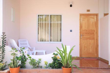 Отель Evila Inn Thoddoo в Ари Атолл - Мальдивы