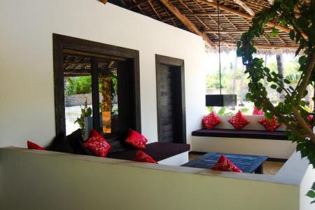 Отель Blue Moon Resort в Джамбиани - Танзания