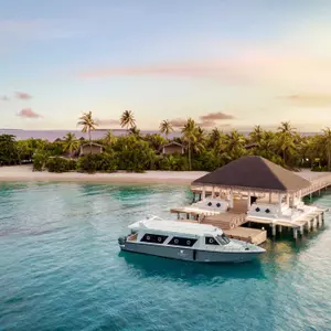 отель JW Marriott Maldives Resort & Spa