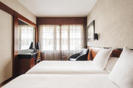 Отель Derby в Барселона - Испания