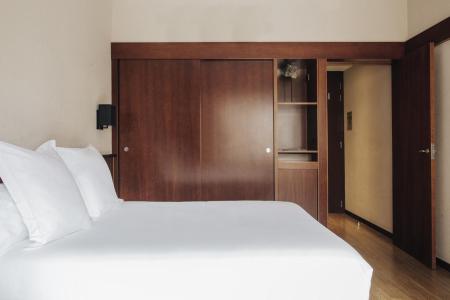 Отель Derby в Барселона - Испания