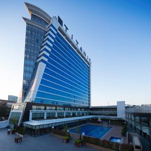 отель Titanic Business Golden Horn