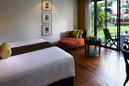 Seafront Residences & Hotel