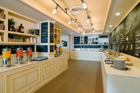 Отель Citrus Sukhumvit 11 by Compass Hospitality в Сукхумвит - Таиланд