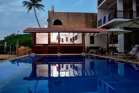 Отель Watergate Resort Unawatuna в Унаватуна - Шри-Ланка